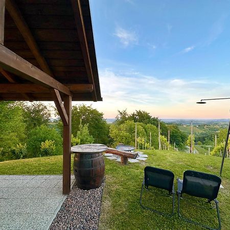 Holiday House Tomajna ポドレフニク エクステリア 写真